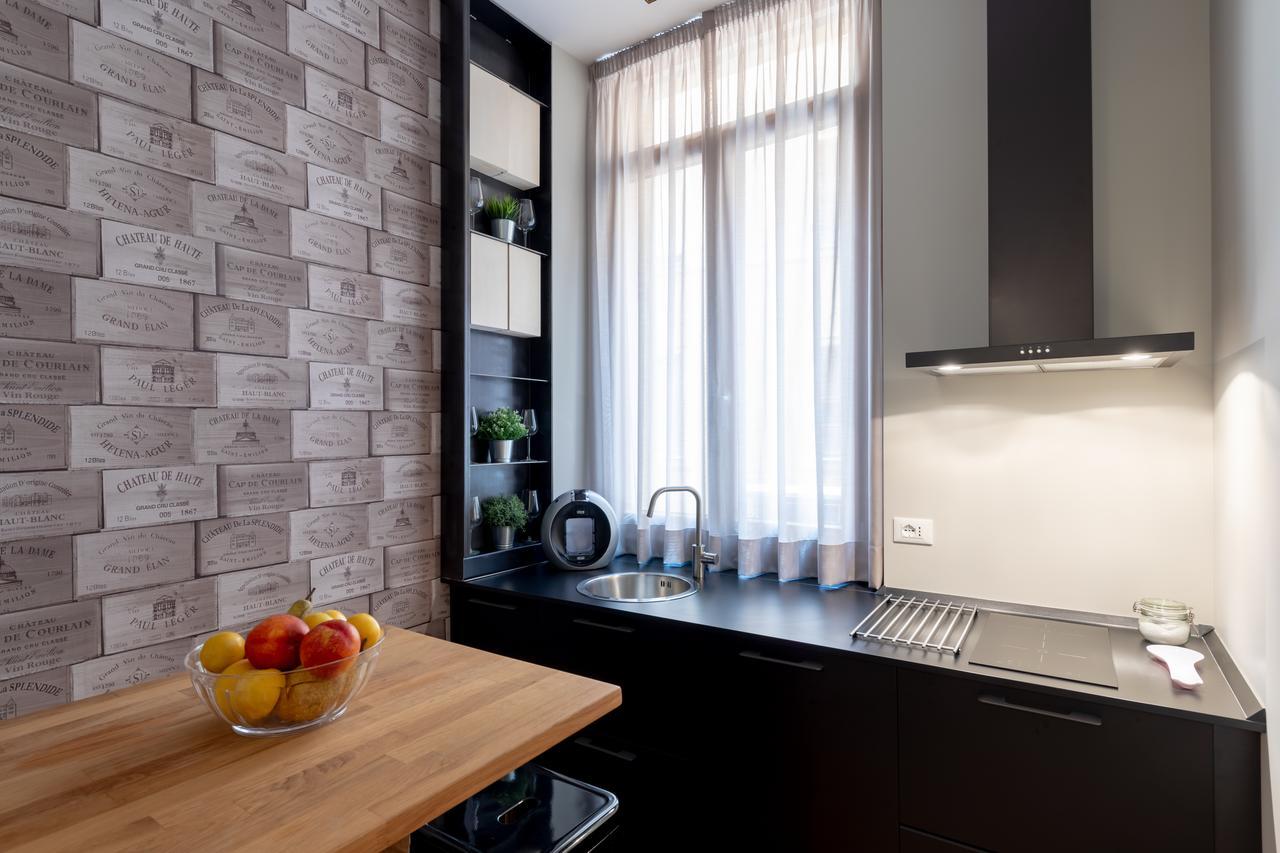 Blue Inn Luxury Suites Рим Екстер'єр фото
