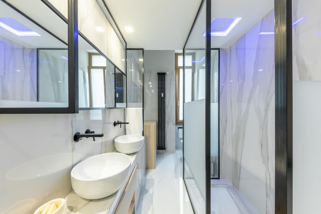 Blue Inn Luxury Suites Рим Екстер'єр фото